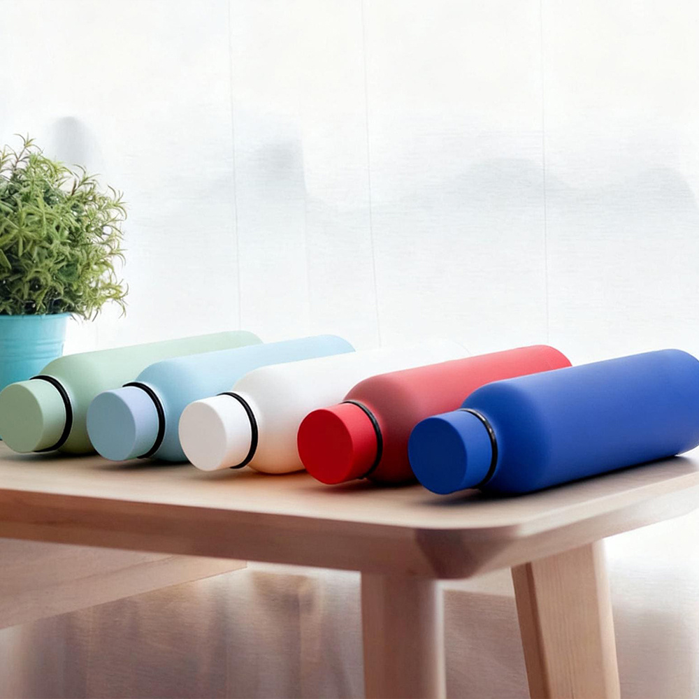 カスタムネーム入り小型サーモカップ、屋外用ステンレスボトル、 - Sports Equipment With Names のレビューと価格