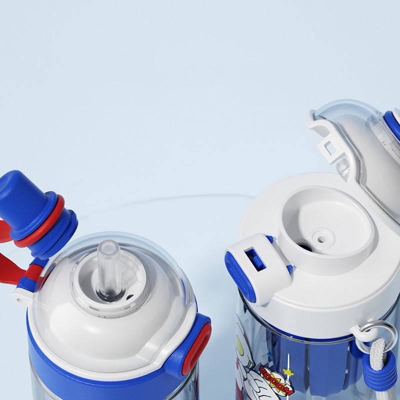 X&W ウルトラマン柄 600ML ダブルドリンクカップ 漫 - X Sports Equipment のレビューと価格