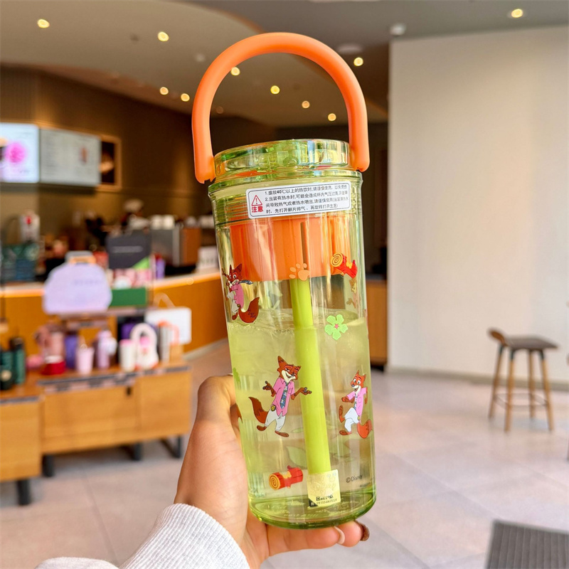 X&W ズートピア キッズ ウォーターカップ 650ml ジ - X Sports Equipment のレビューと価格