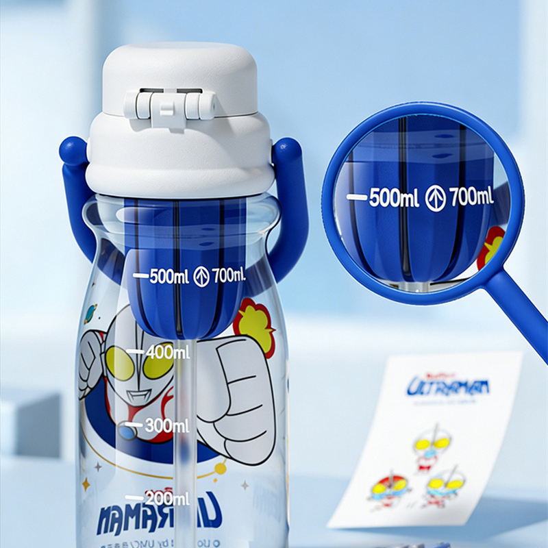 X&W ウルトラマン用 700ML スポーツボトル 漏れ防止 - X Sports Equipment のレビューと価格