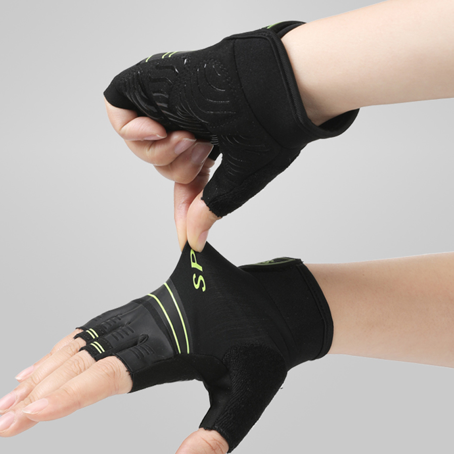 通気性のある滑り止めスポーツグローブスピニングバイクフィット - Sports Equipment With Names のレビューと価格